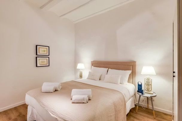 Carrer den Serra, Barcelona, Catalonia 08002 - Photo 1