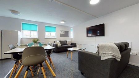 3 bedroom house to rent - Photo 3