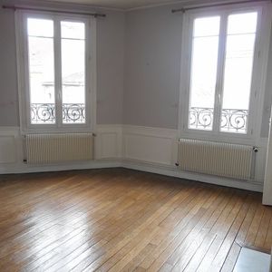 RUE DES POISSONNIERS, Reims - Photo 2
