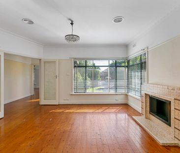 Charming Northcote Home - Photo 3