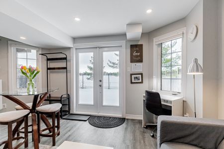 For Lease - 213 Kayla Crescent, Vaughan, Ontario - Photo 5