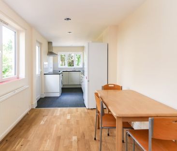 Old Road, Headington - Photo 2