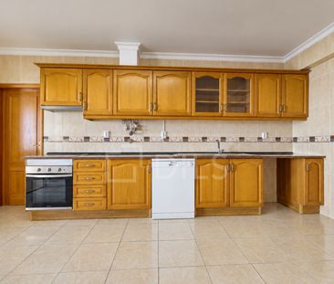 Apartamento T2 para Arrendamento no Patacão, Faro, Algarve - Photo 5