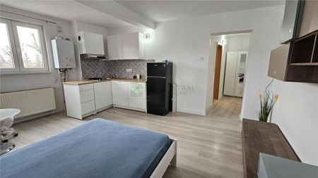 GARSONIERA IN CASA ,CENTRAL , 400 EURO - Photo 4