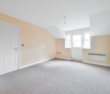 Second Floor, Two Bedroom Flat - Photo 6