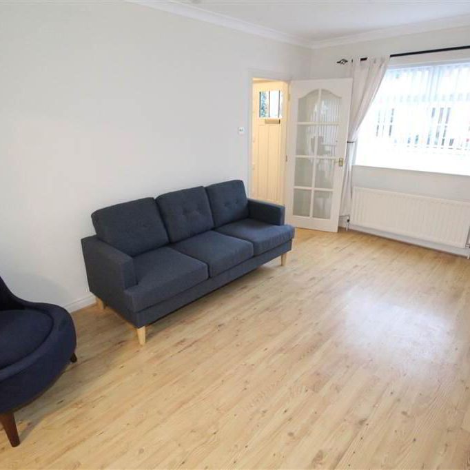 28b Ravenhill Parade, Belfast, BT6 8NU - Photo 1