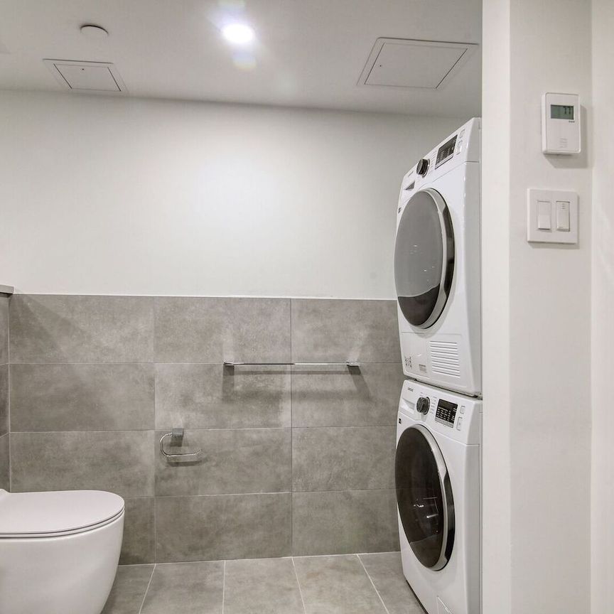 3460 Peel Street, Montréal, QC - Photo 1