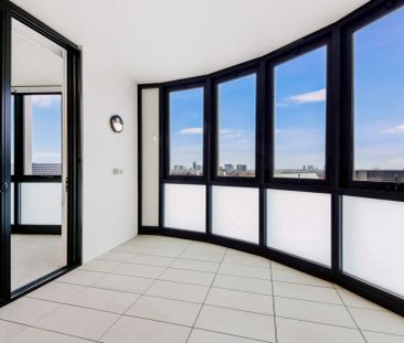 702/2a Wharf Road,Melrose Park,New South Wales 2114, Sydney - Photo 2