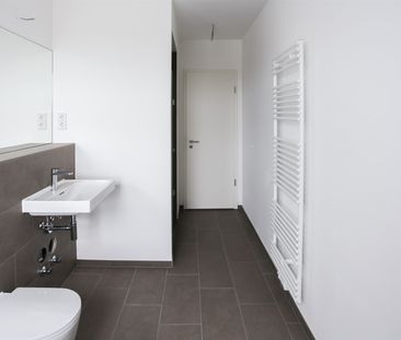 Dachgeschoss-Komfort mit Terrasse, sep. Küche und Tageslichtbad *Of... - Photo 5