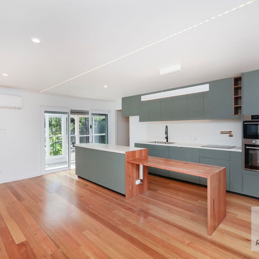 Smart & Sustainable Meets Comfort & Convenience - Photo 1