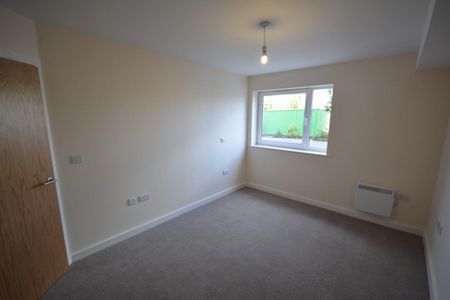 2 bed Apartment for Rent - Photo 4