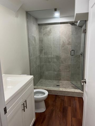 For Lease - 9 Chatterson Street, Whitby, Ontario - Photo 5