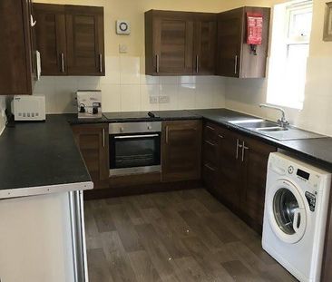 2 bedroom house share to rent - Photo 5