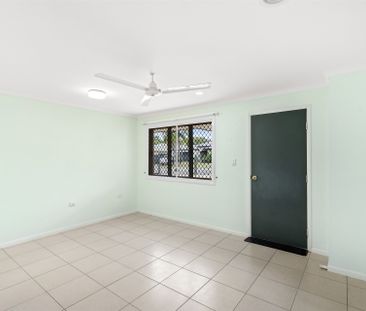 CHARMING FAMILY HOME IN SOUGHT AFTER LOCATION! - Photo 1