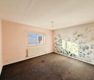 3 bedroom end of terrace house to rent - Photo 5