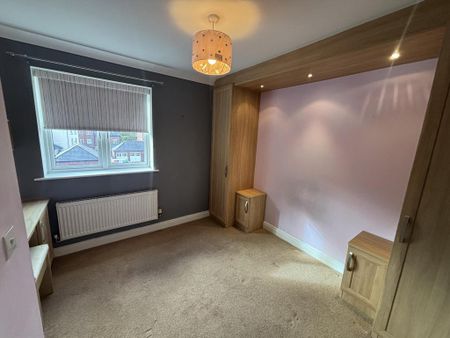 2 bedroom flat to rent - Photo 5