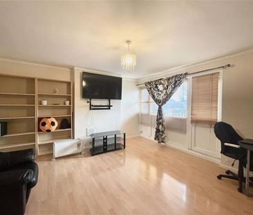 Villiers Close, London - Photo 1