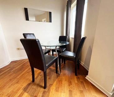 6-14 High Street, RH10 1BN - Photo 2