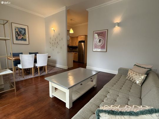 Apartment 32, North Wing Old Connaught House - Photo 1