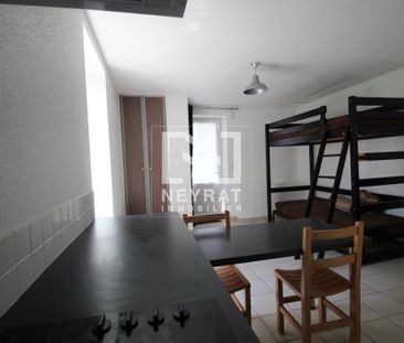 Location Appartement 1 pièce Meublé 22m² CHALON SUR SAONE 71100 - Photo 1