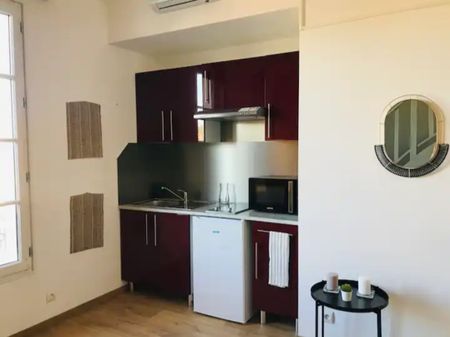 APPARTEMENT MEUBLE AVIGNON 570, - Photo 2