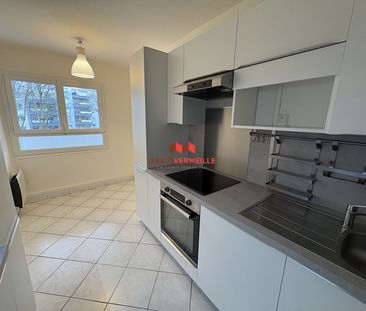 Location Appartement 4 pièces 88m² - Photo 6