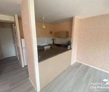 Location Appartement 2 pièces 54m² - Photo 4