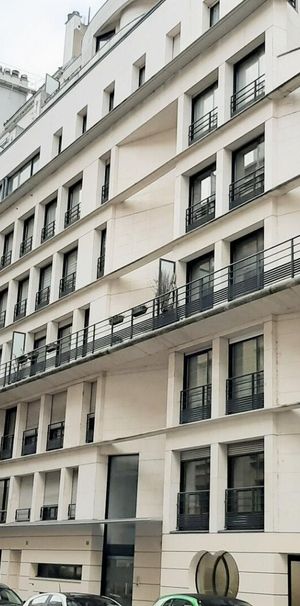 location Appartement T2 DE 51.72m² À PARIS - Photo 1