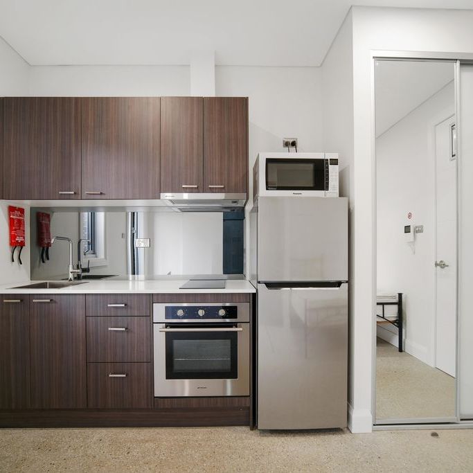 Lewisham Lodge Apartment - Photo 1