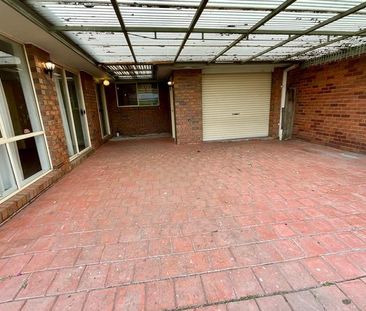 Great Value in Prime Location! **APPLY FOR THIS PROPERTY NOW** - Photo 3