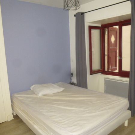 Location Appartement 2 pièces 31m² LE PUY EN VELAY 43000 - Photo 3