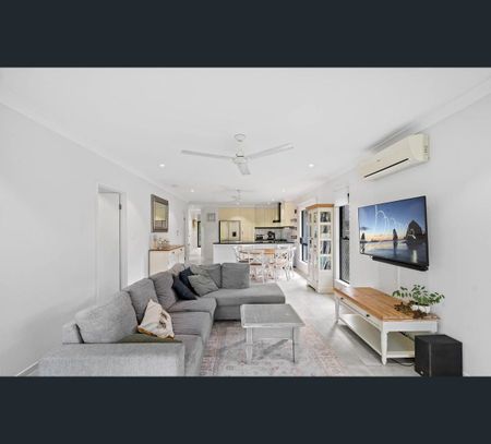 7 Balsam Green, Mount Sheridan, Qld 4868 - Photo 4