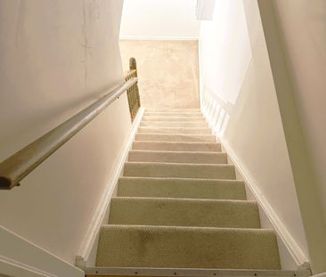 For Lease - 20 Daybreak Drive, London East, Ontario - Photo 2