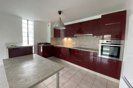 Début Robertsau 3 pièces avec terrasse et garage - Photo 3