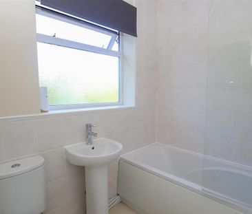 2 bedroom maisonette to rent - Photo 6