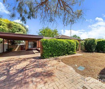 28 Kalgoorlie Crescent, Fisher ACT 2611 - House For Rent | Domain - Photo 3