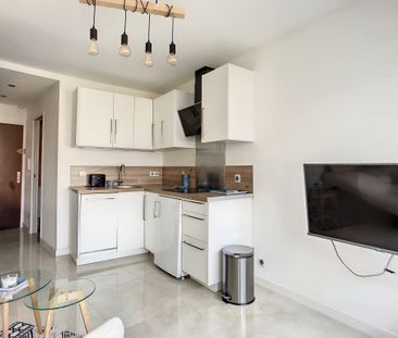 Location Appartement 2 pièces 24m² ANTIBES 06600 - Photo 2