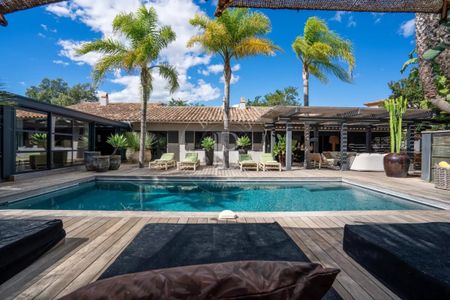 GASSIN - VILLA 5 CHAMBRES - PISCINE - Photo 4