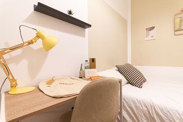 Carrer de Sant Pau, Barcelona, Catalonia 08001 - Foto 1