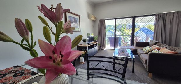 Spring Hill - Photo 1