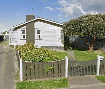 Dinwiddie Avenue, Onekawa - Photo 1