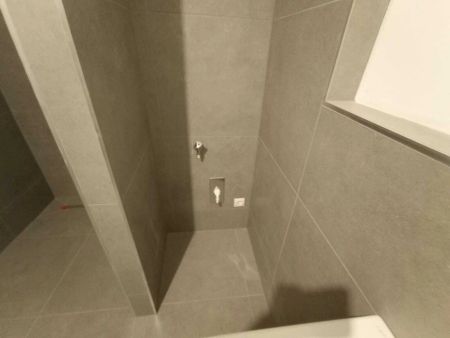 UNBEFRISTET! großzügig angelegt Stilaltbauwohnung, nähe Matzleinsdorferplatz ( 2 Zimmer ) - Photo 2