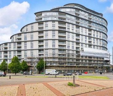 Station Approach, Woking, GU22 - Photo 1