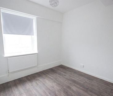 3 bedroom apartment to rent - Photo 5