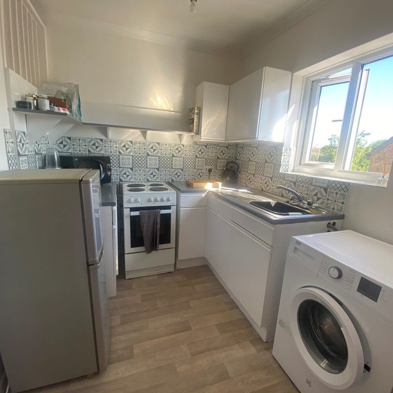 Montfitchet Walk, Stevenage - Photo 1
