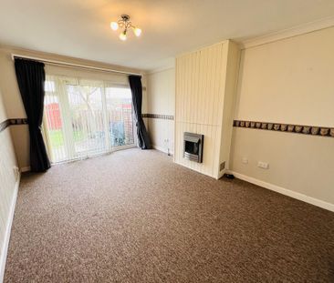 2 bedroom bungalow to rent - Photo 2