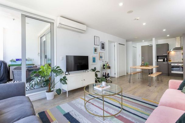 Convenience and lifestyle - Photo 1