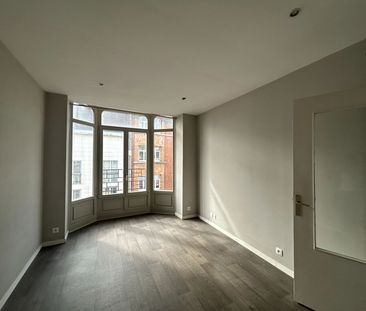 T2 de 45,7 m2 situé rue de Roubaix réf G405-6 - Photo 1