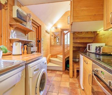 Studio to rent - Photo 6