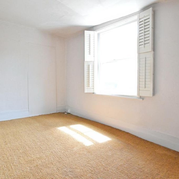 2 bedroom maisonette to rent - Photo 1
